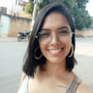 Meet your Posher, Eduarda